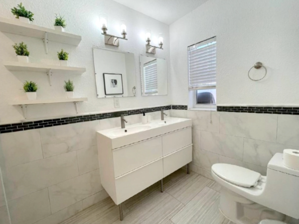 Luxury Vacation Rental with Heated Pool & Tiki Hut